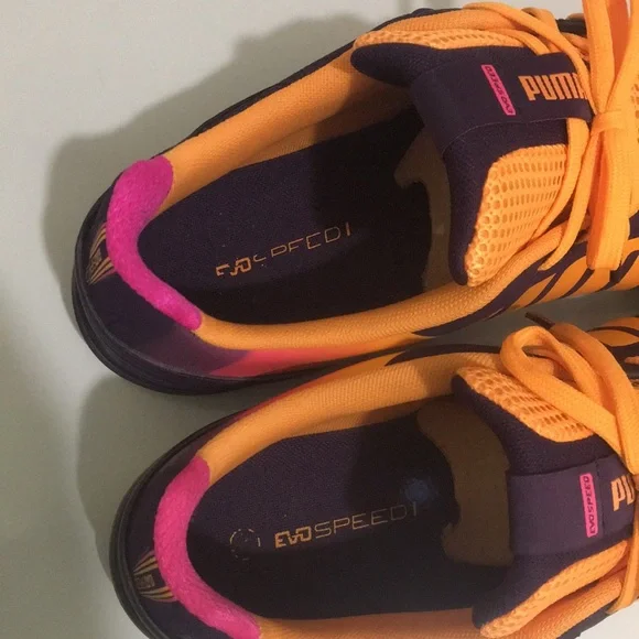Puma Evospeed shoes indoor soccer sneakers EUC - Picture 5 of 11
